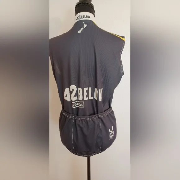 Women's sleeveless cycling jersey - Picture 3 of 4